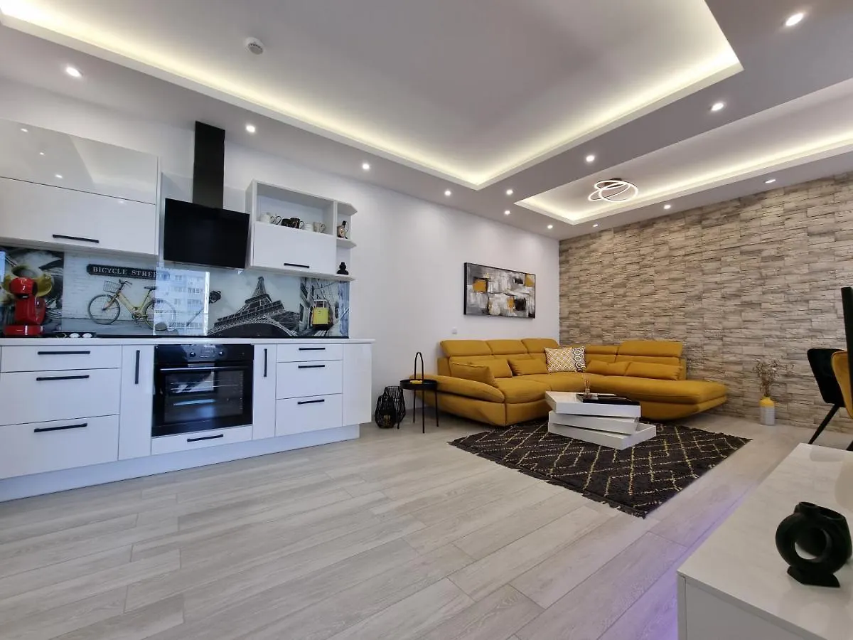Appartamento Ultra Lux Flora Panorama Burgas 0*,  Bulgaria