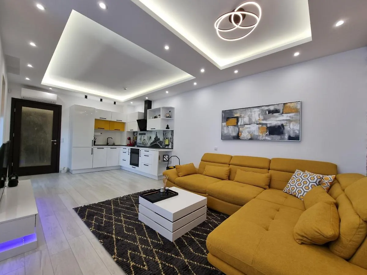 Appartamento Ultra Lux Flora Panorama Burgas Bulgaria